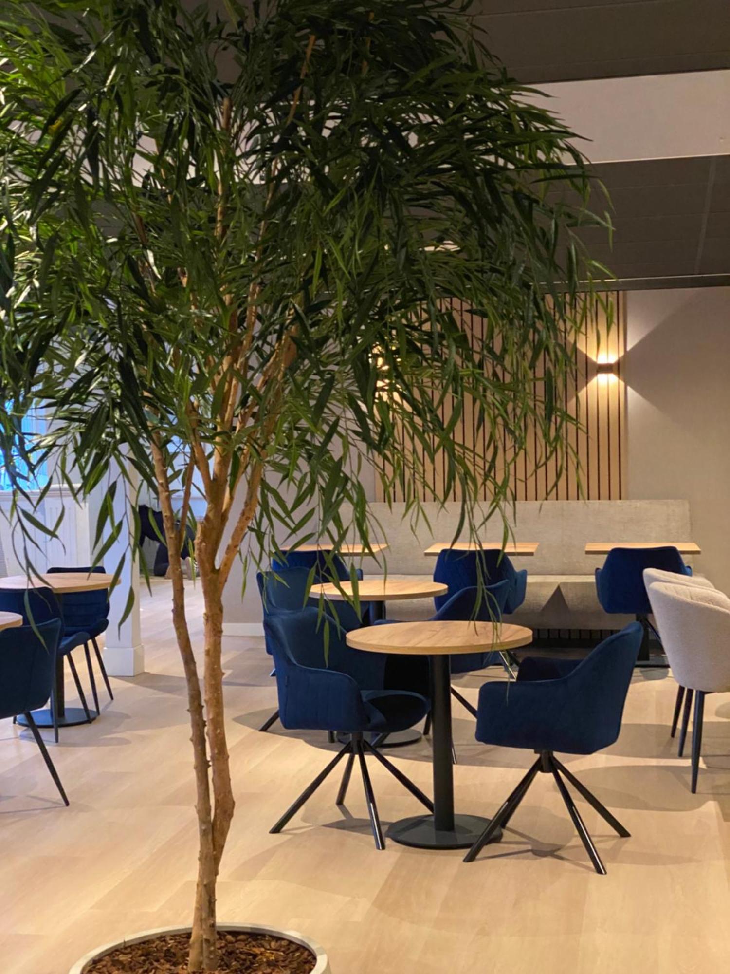 Hotel Emilia Kaatsheuvel Bagian luar foto